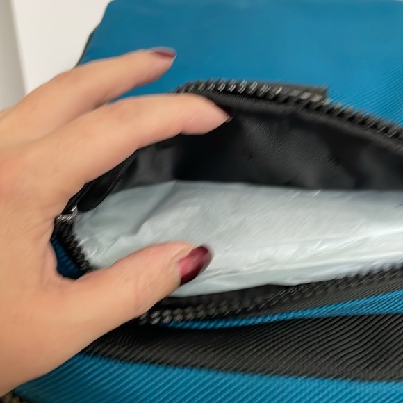 NWT Micheal’s Kors Kent Sport backpack - Picture 7 of 8